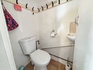 Photo 25- click for photo gallery